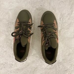 UGG Green and Pink Casual Sneakers